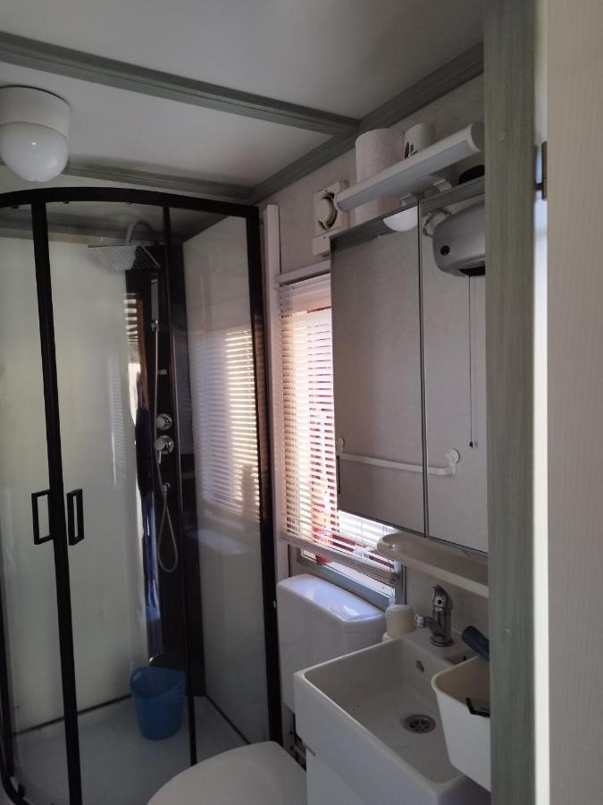 فندق دي هانفي  Chalet Aan Zee المظهر الخارجي الصورة
